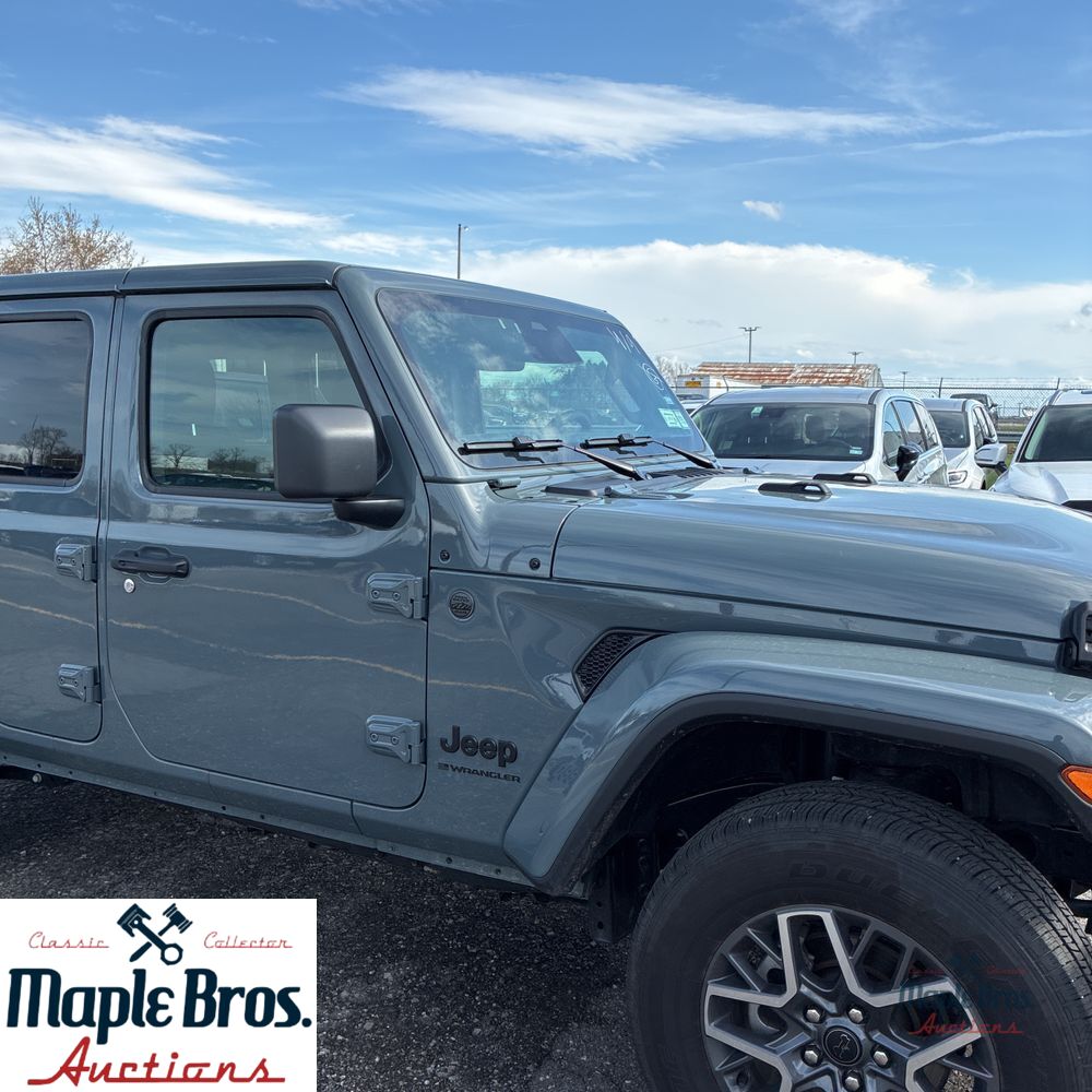 2026 Jeep Wrangler 4-Door Sahara 4x4