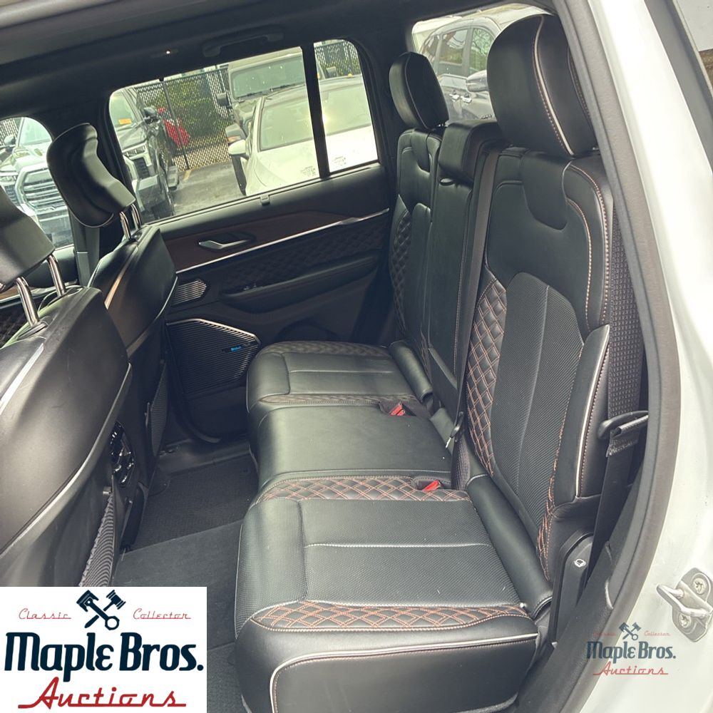 2022 Jeep Grand Cherokee 4xe Summit 4x4
