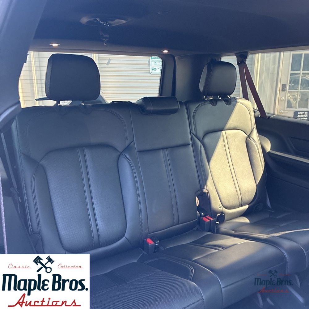2025 Jeep Wagoneer L Series II Carbide 4x4