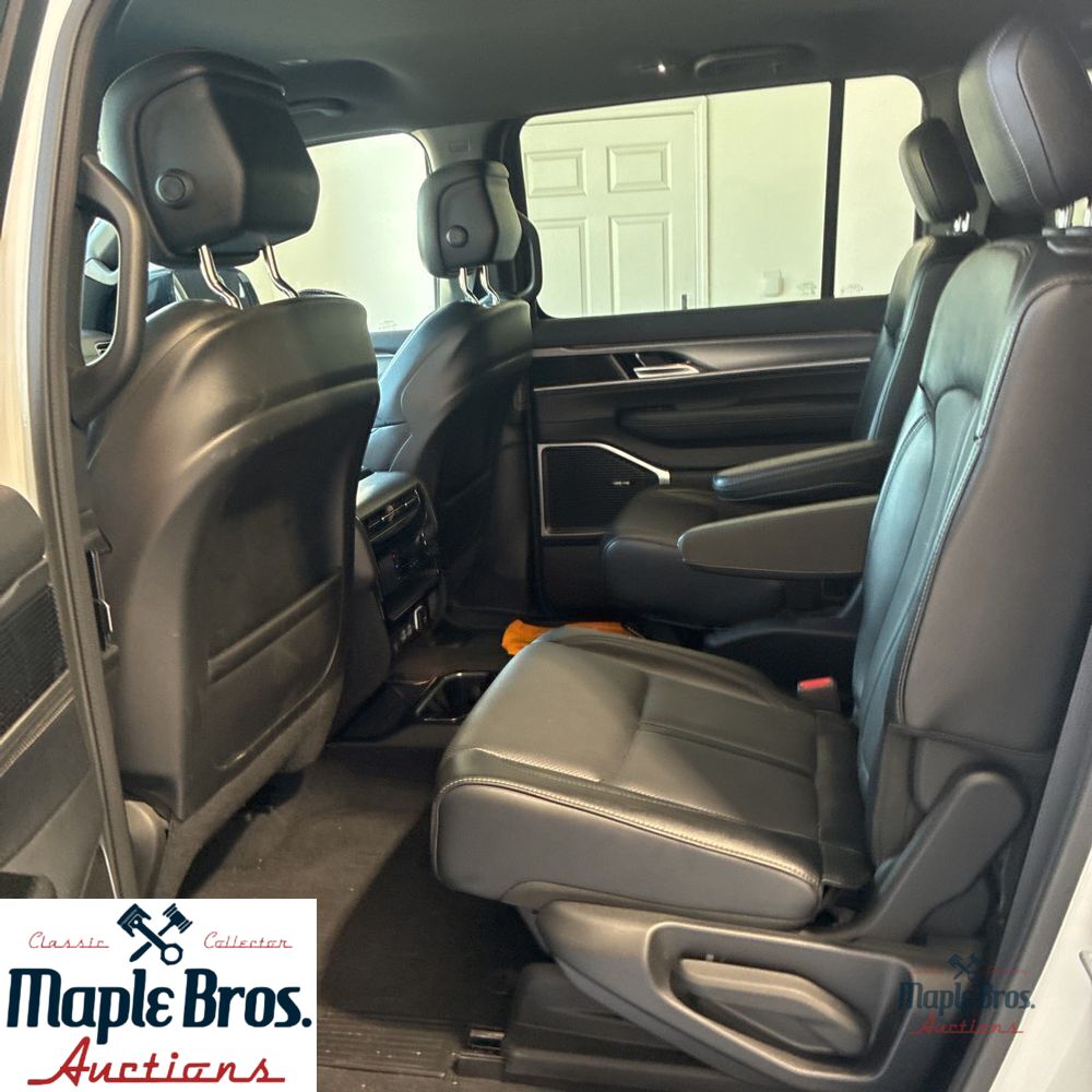 2025 Jeep Wagoneer L Series II Carbide 4x4