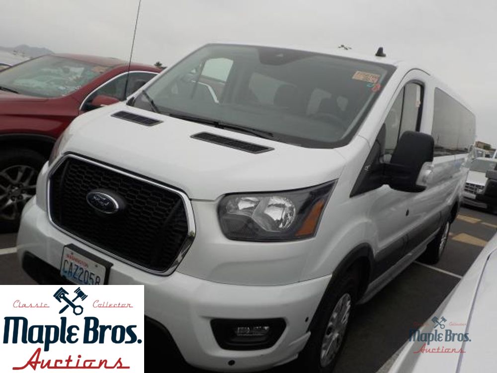 2024 Ford Transit Passenger Wagon XLT