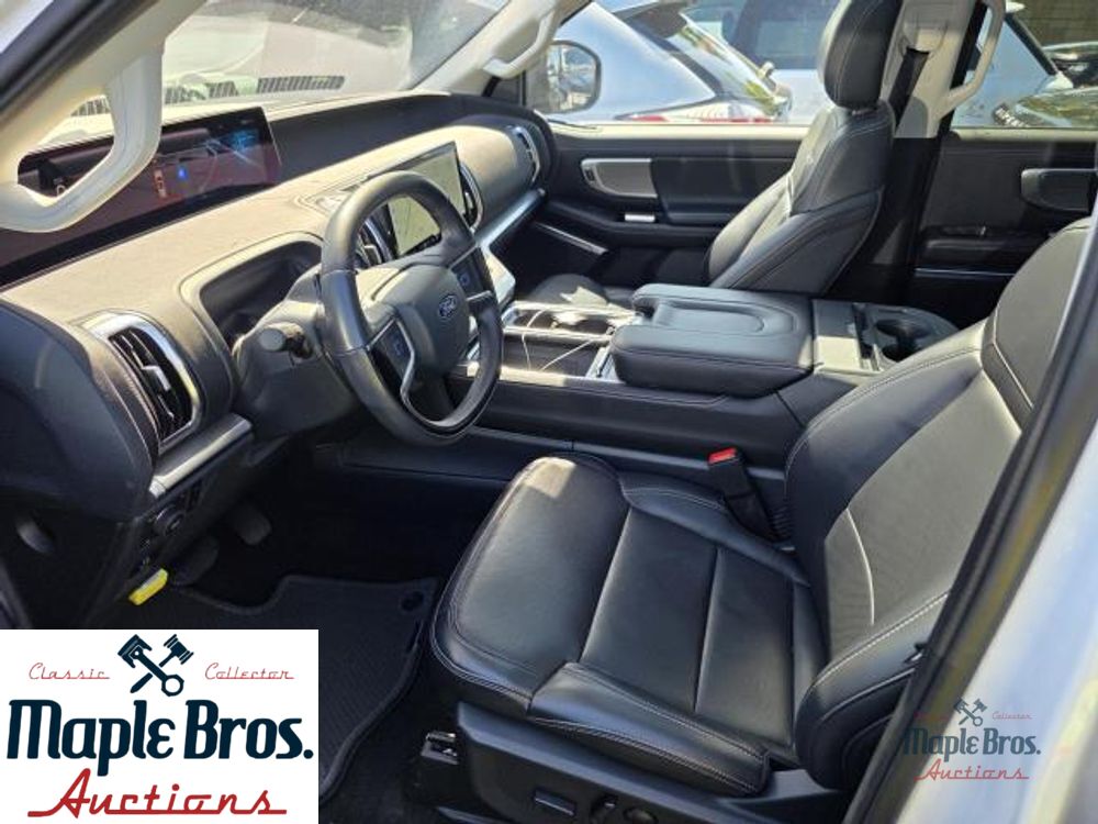 2025 Ford Expedition Platinum