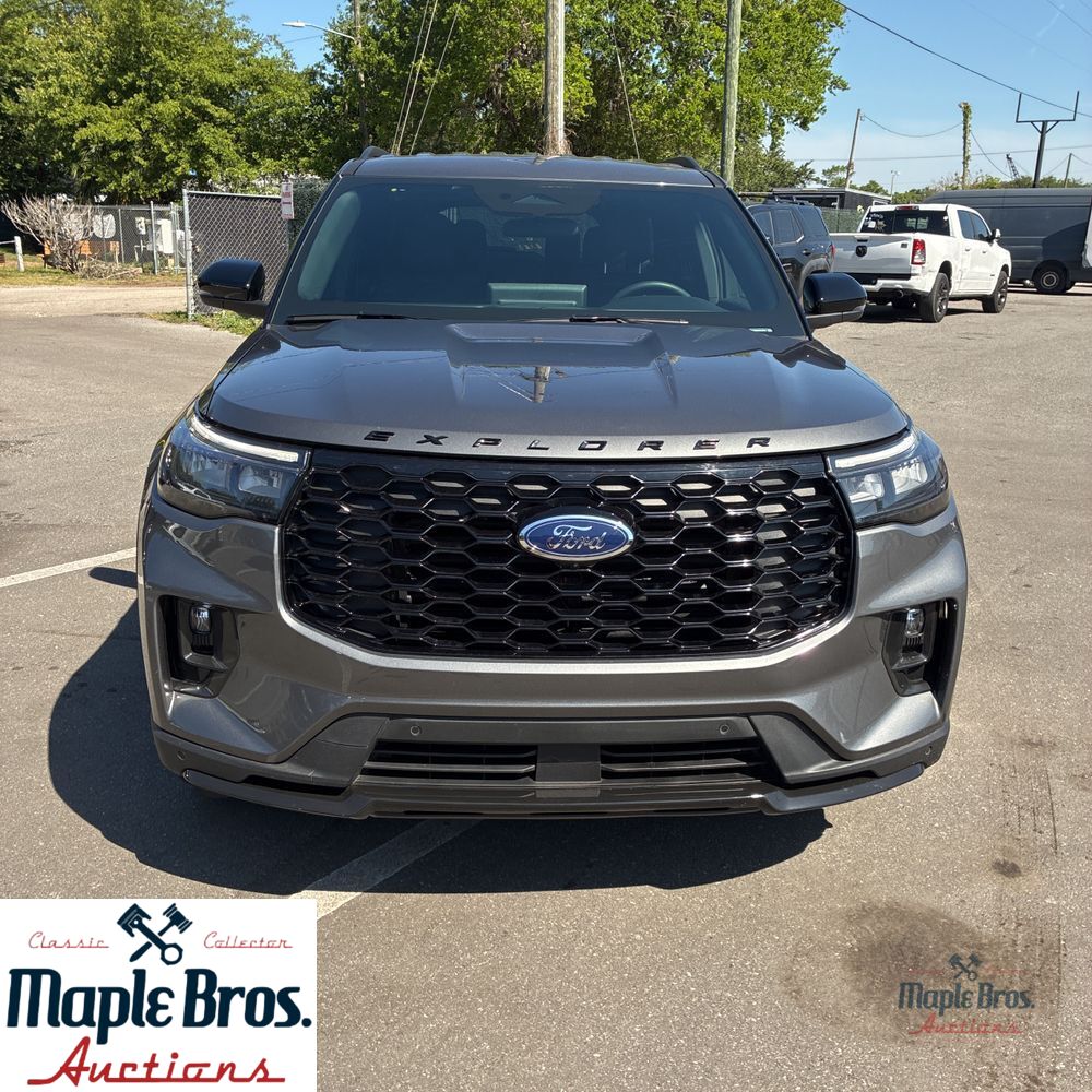 2026 Ford Explorer ST-Line