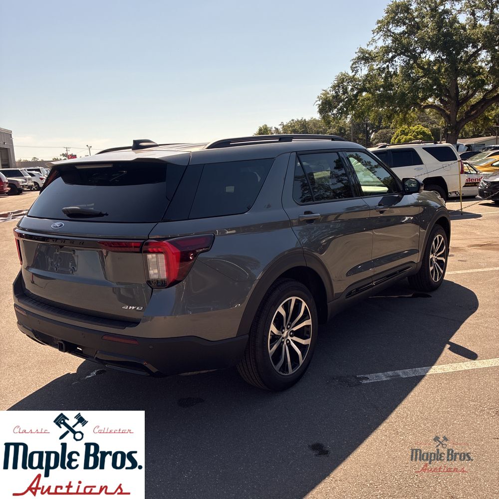 2026 Ford Explorer ST-Line