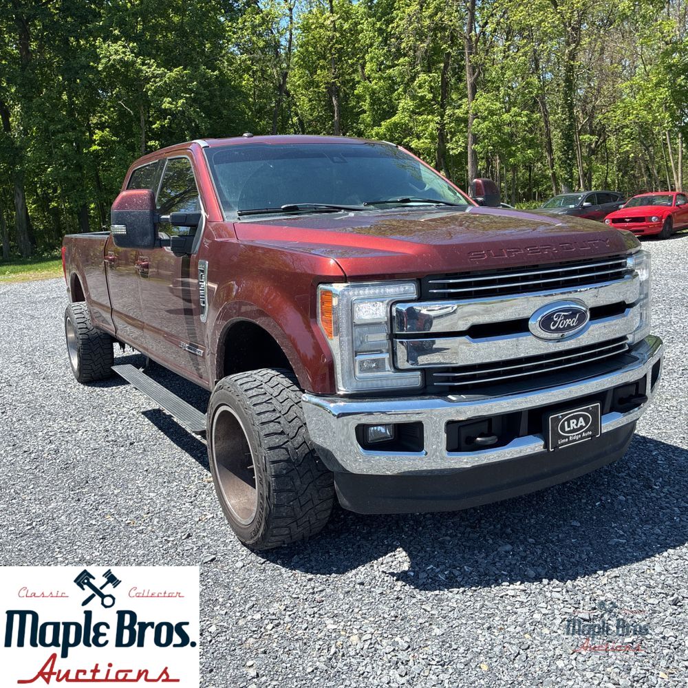 2017 Ford F-350 Super Duty Lariat