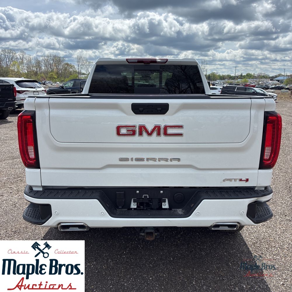2025 GMC Sierra 1500 AT4