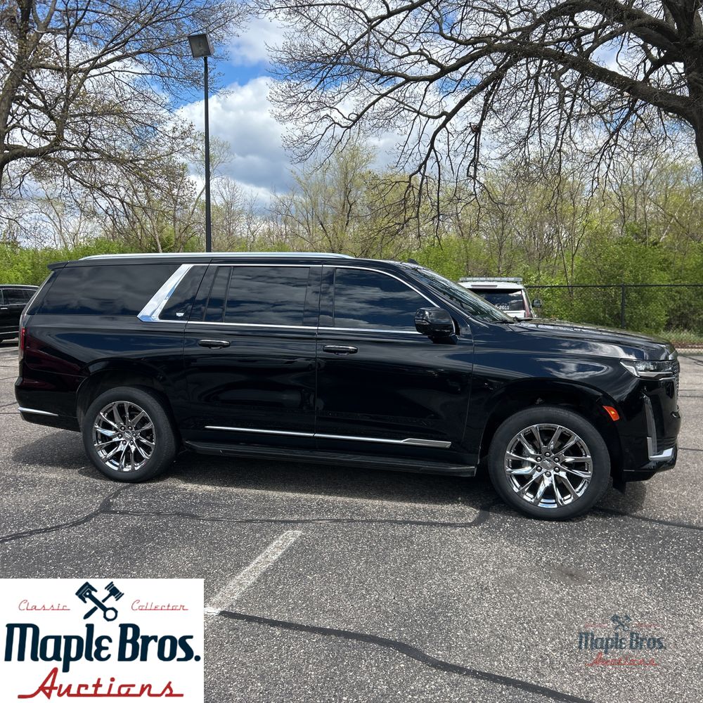2024 Cadillac Escalade ESV Premium Luxury