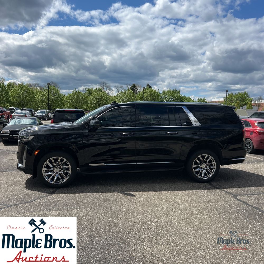 2024 Cadillac Escalade ESV Premium Luxury