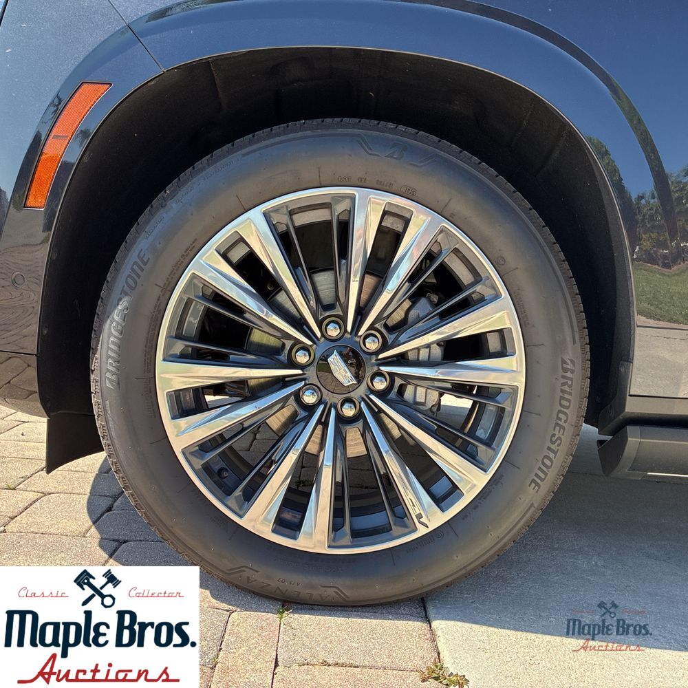 2025 Cadillac Escalade Premium Luxury