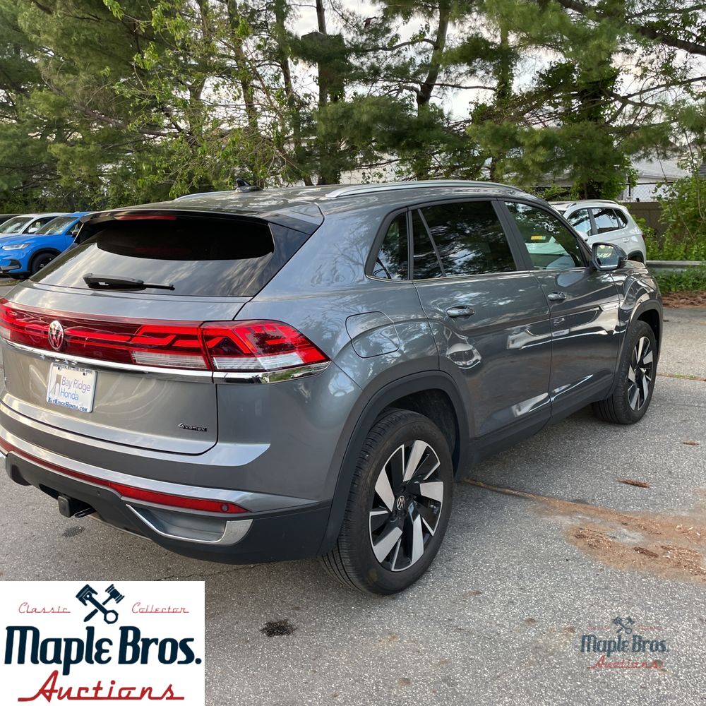 2024 Volkswagen Atlas Cross Sport SE 4Motion