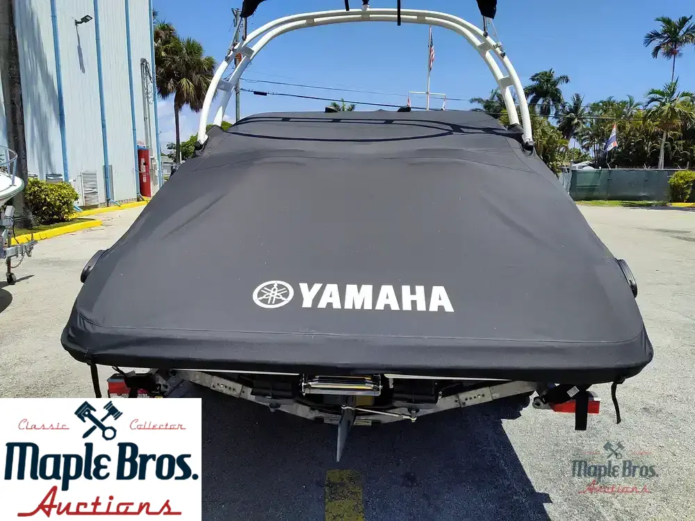 2021 Yamaha AR210