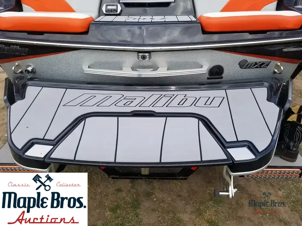 2019 Malibu 22 MXZ Wakesetter