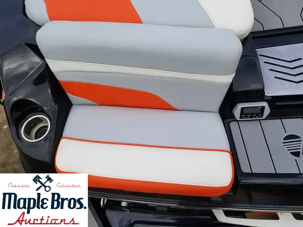 2019 Malibu 22 MXZ Wakesetter
