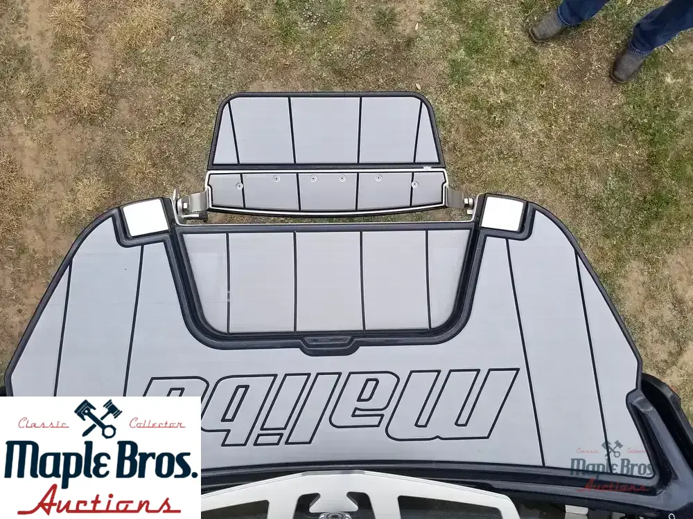 2019 Malibu 22 MXZ Wakesetter