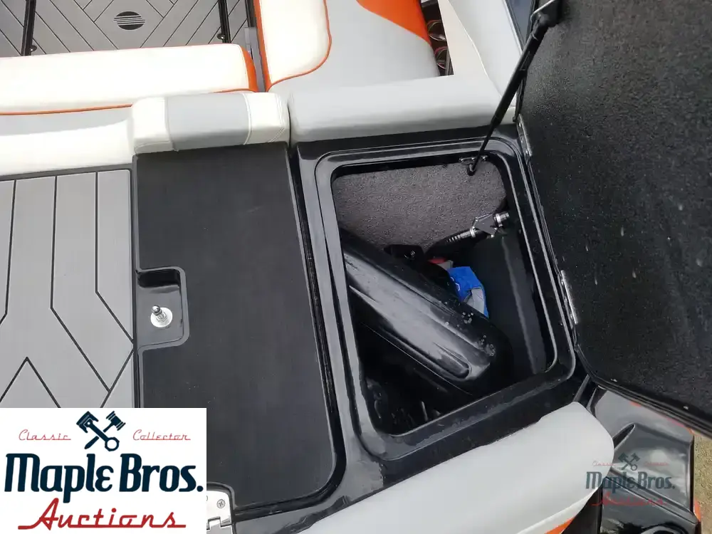 2019 Malibu 22 MXZ Wakesetter