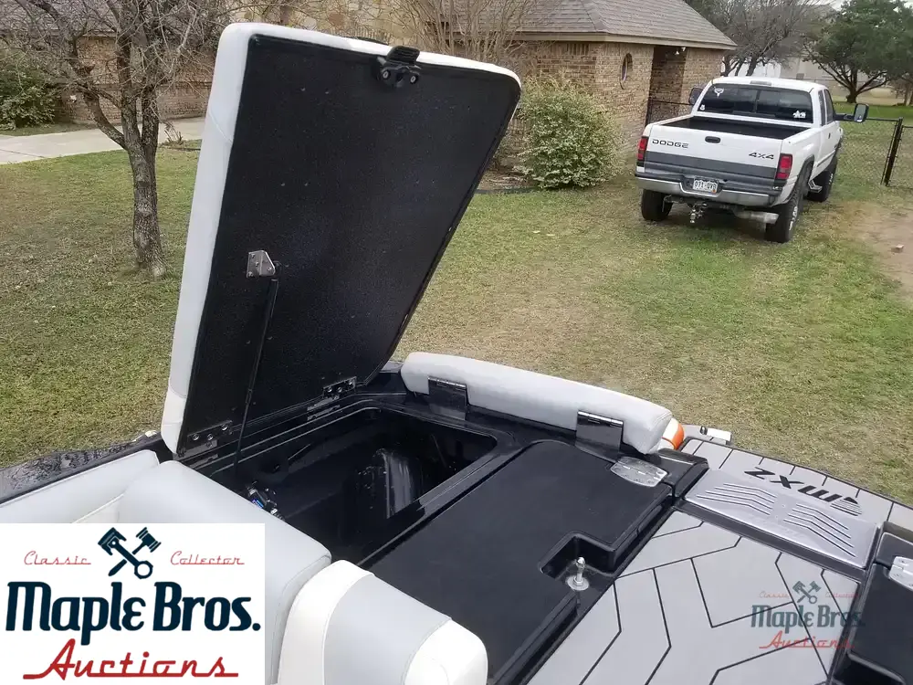 2019 Malibu 22 MXZ Wakesetter