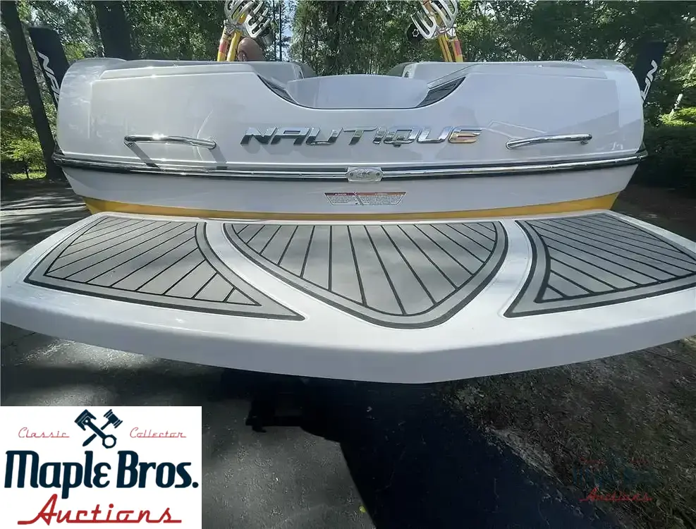 2014 Super Air Nautique Team Edition 230