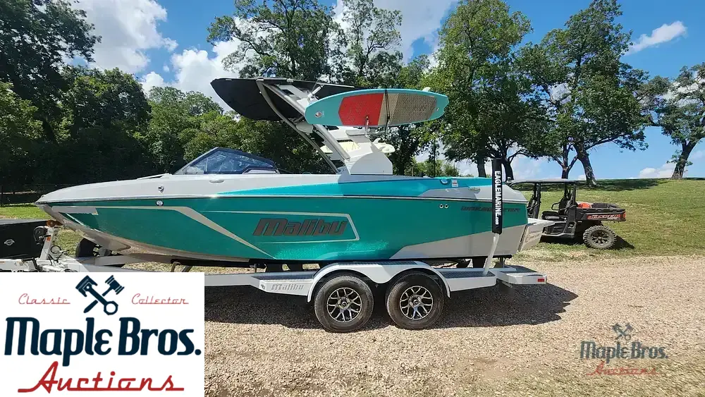 2020 Malibu 22 LSV
