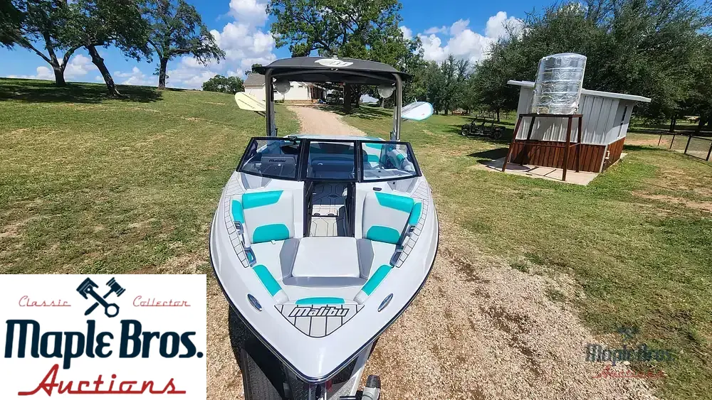 2020 Malibu 22 LSV