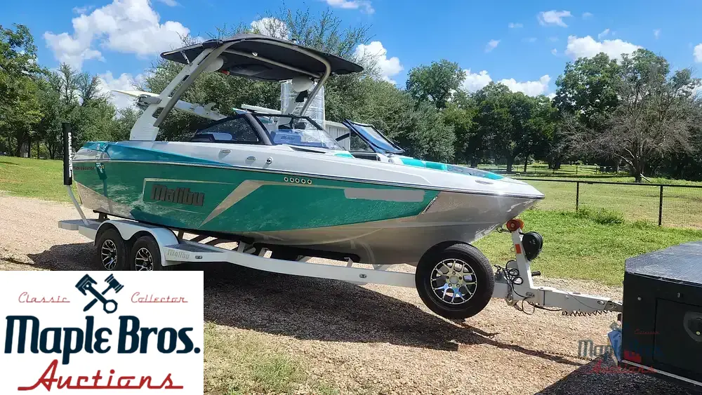 2020 Malibu 22 LSV