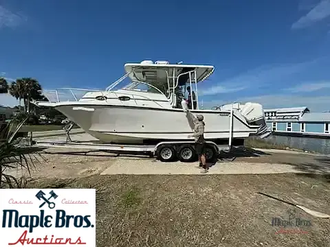 1994 Mako 295 FD Cabin