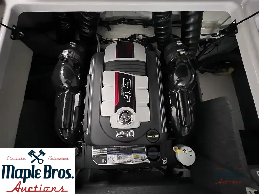 2018 Four Winns H210
