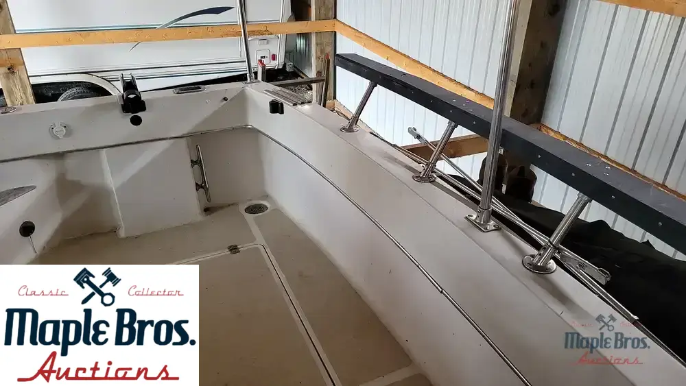 1983 Bayliner 3288 MY