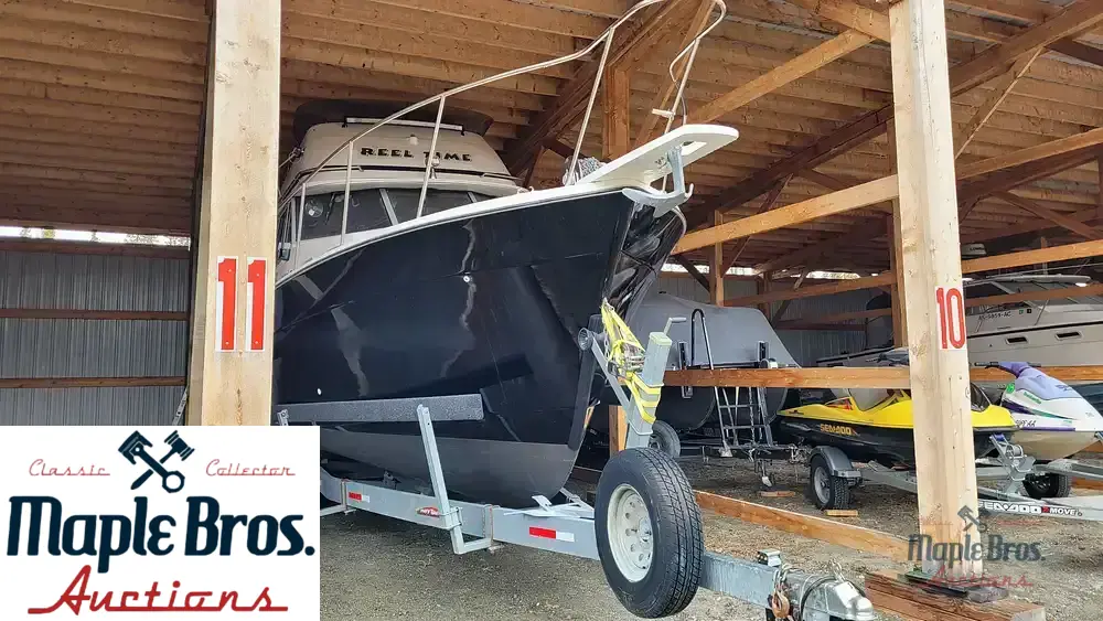 1983 Bayliner 3288 MY