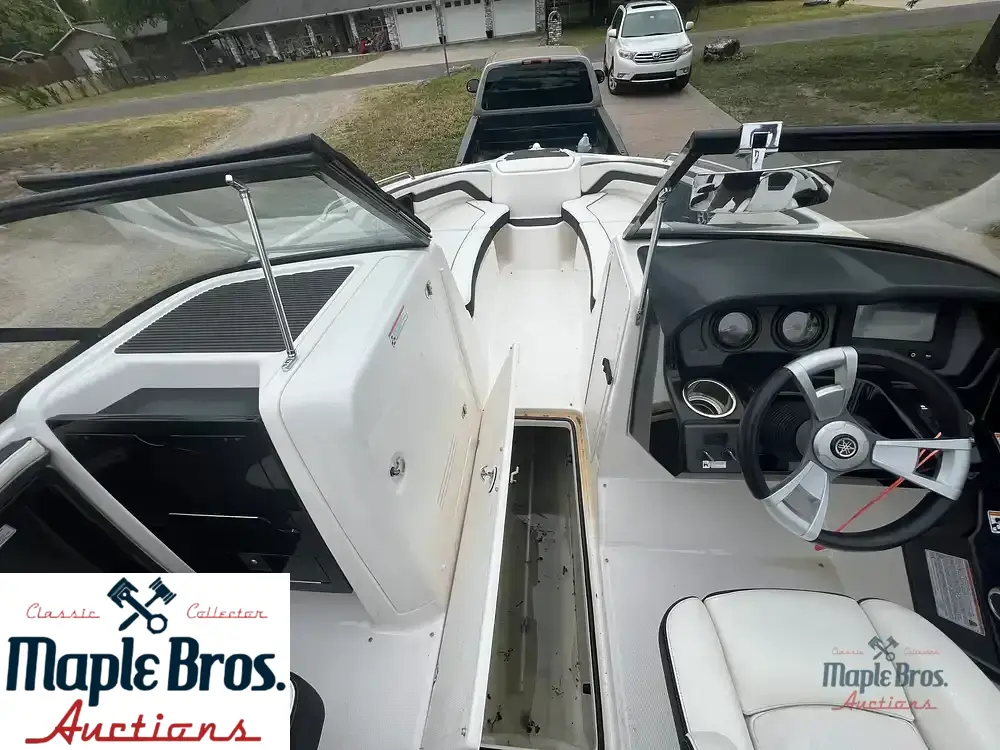 2015 Yamaha SX240