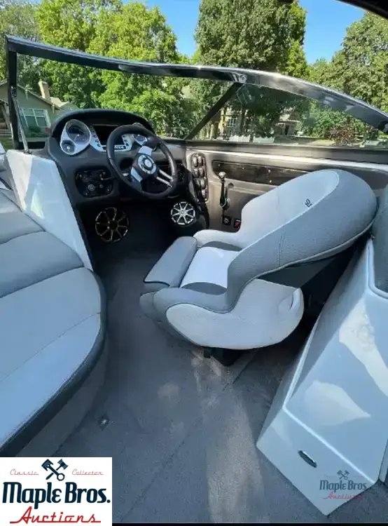 2011 Supra Launch 242
