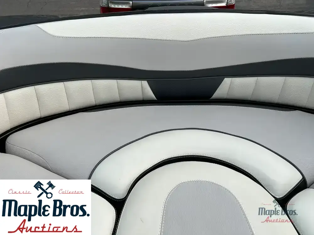 2013 Malibu Wakesetter 22 MXZ