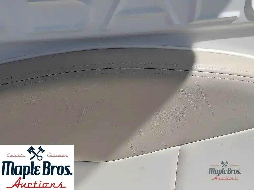2017 Robalo R222
