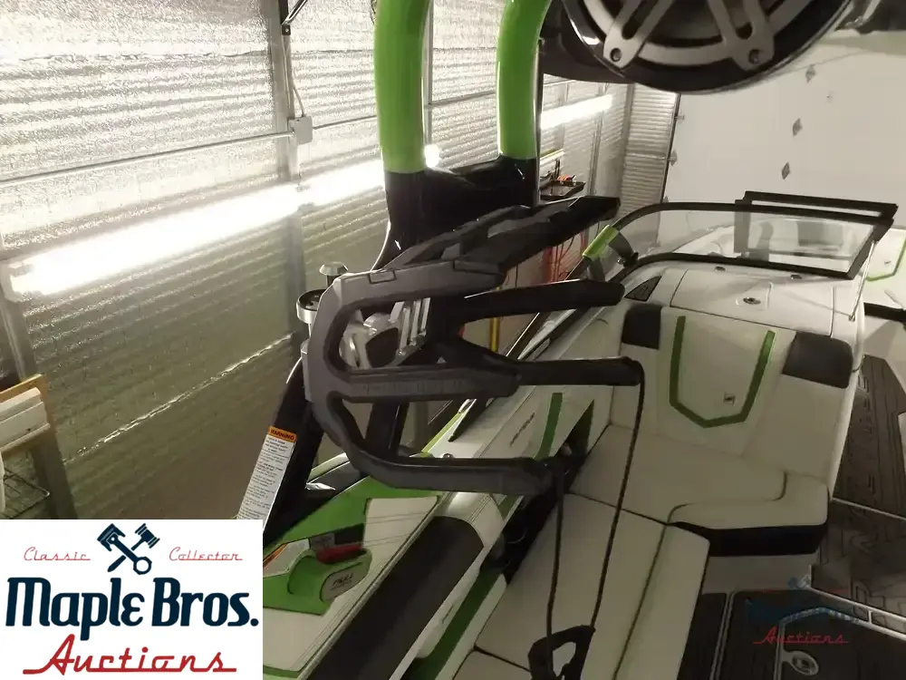 2017 Air Nautique G23
