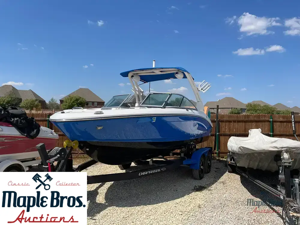 2021 Chaparral 21 Surf