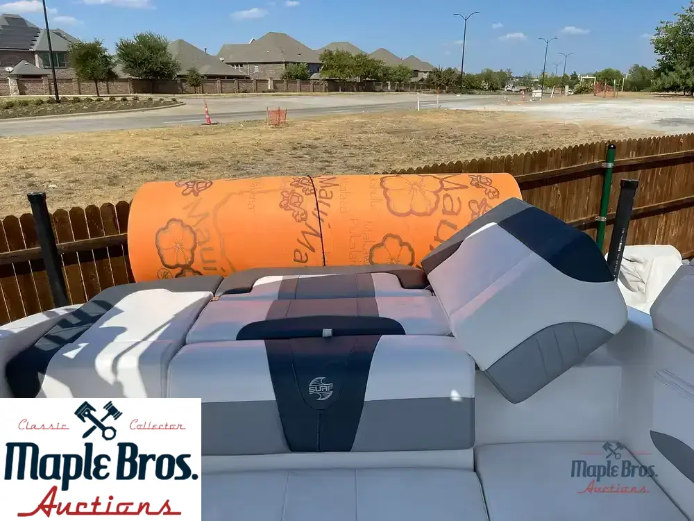 2021 Chaparral 21 Surf