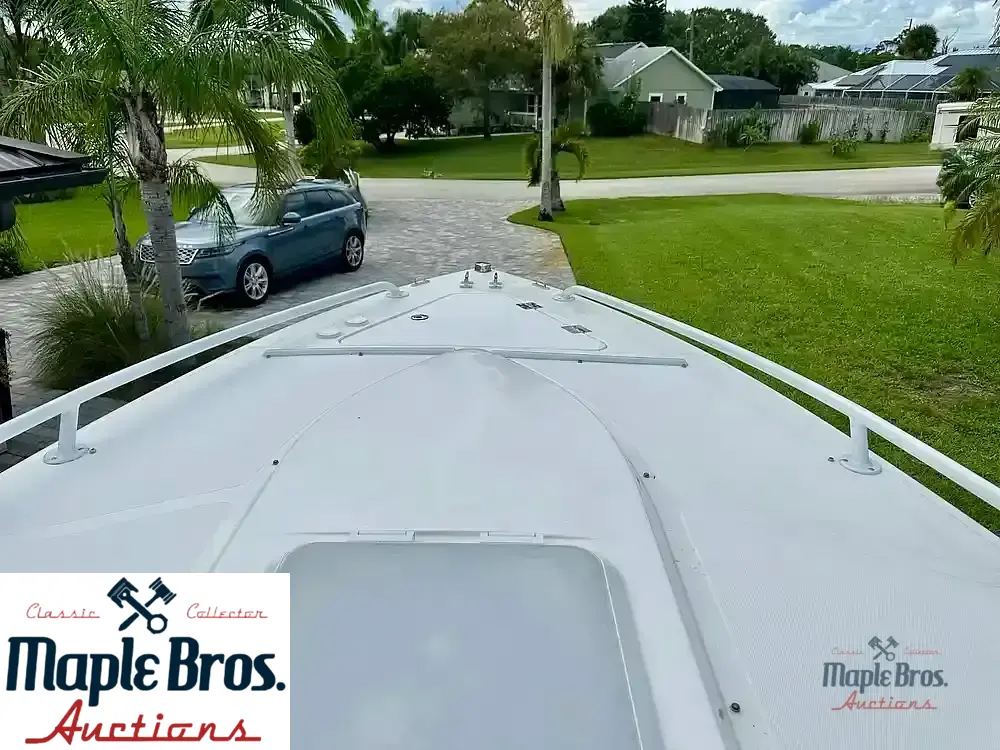 2006 Marlago FS 35 Center Console Cuddy