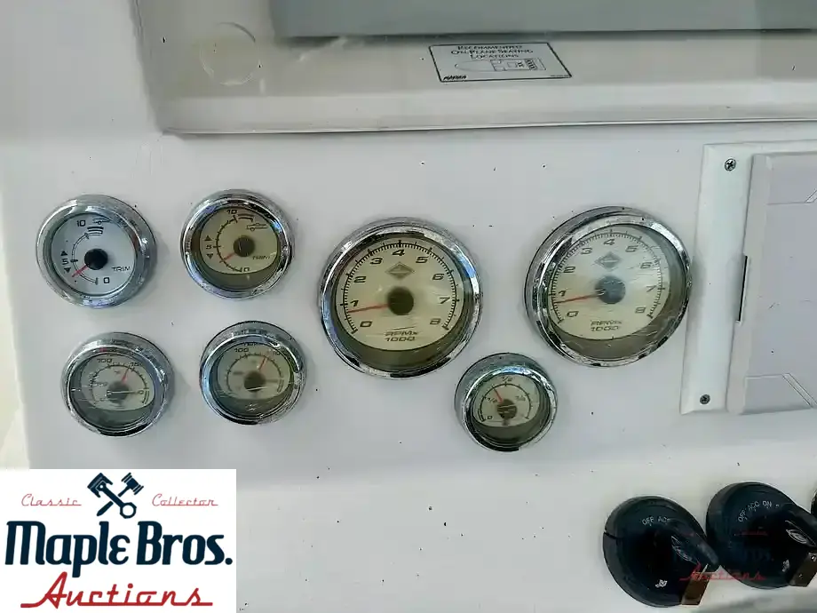 2006 Marlago FS 35 Center Console Cuddy