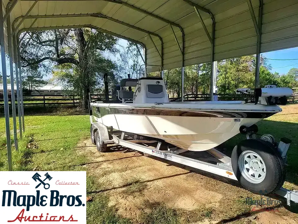 2021 NauticStar 215 XTS Shallow Bay