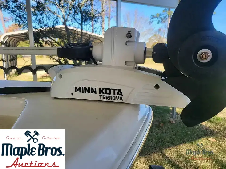 2021 NauticStar 215 XTS Shallow Bay