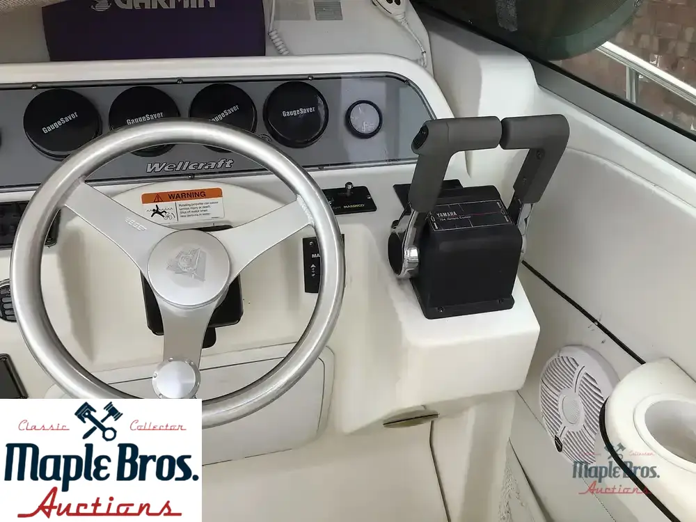 2003 Wellcraft 290 Coastal