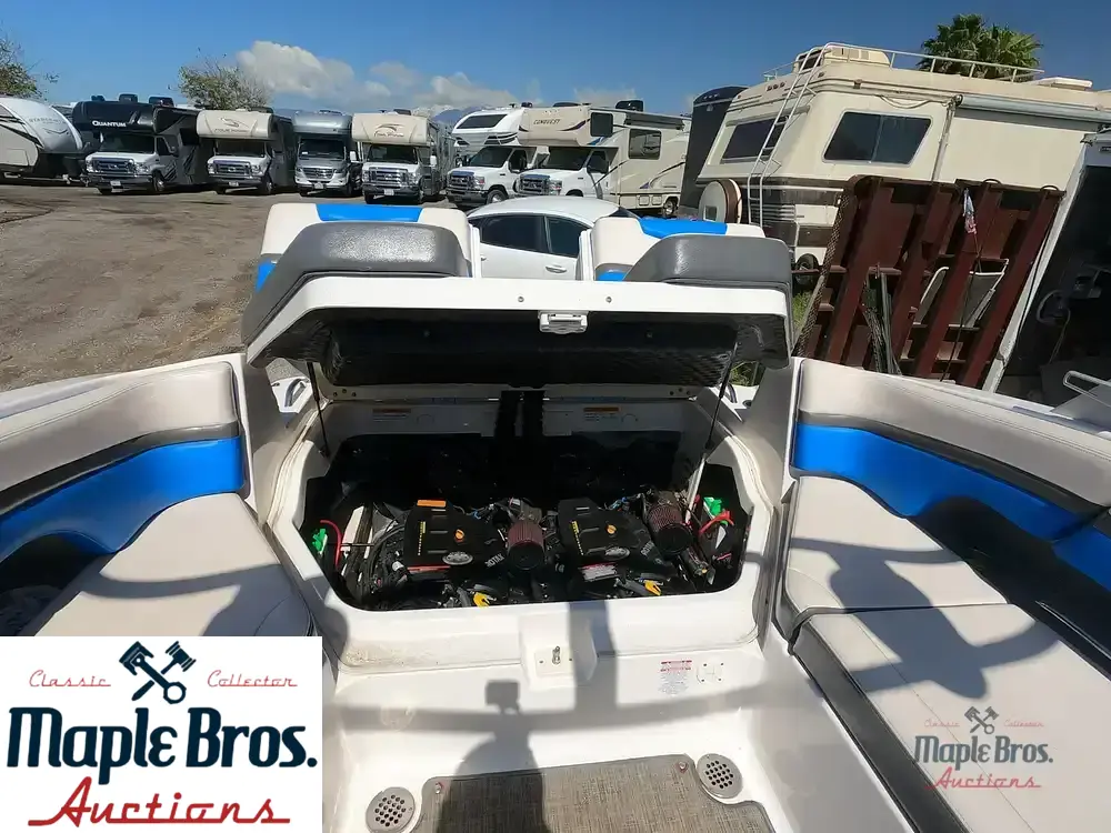 2018 Chaparral 2430 VRX