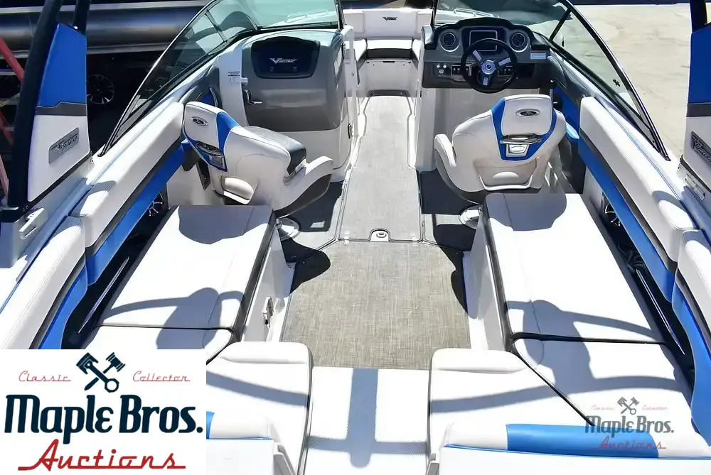 2018 Chaparral 2430 VRX