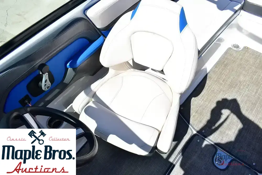 2018 Chaparral 2430 VRX