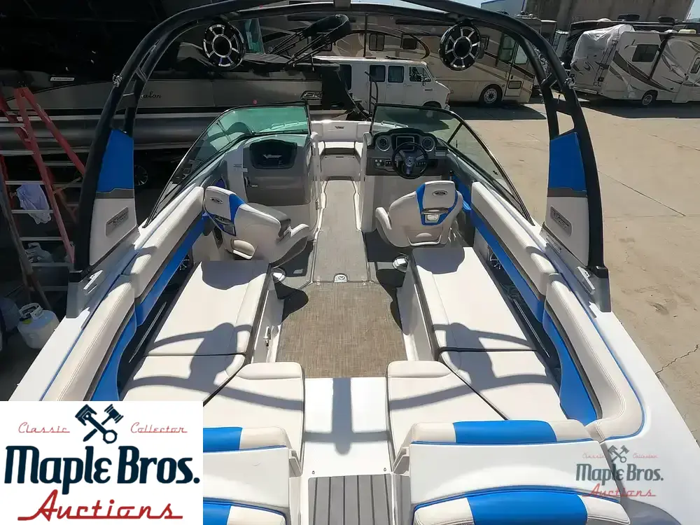 2018 Chaparral 2430 VRX