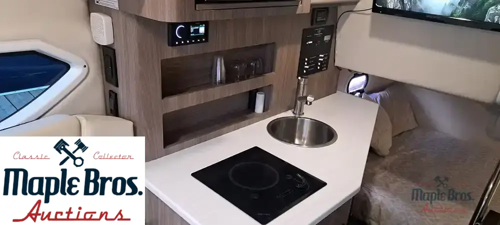 2022 Regal 26 Express