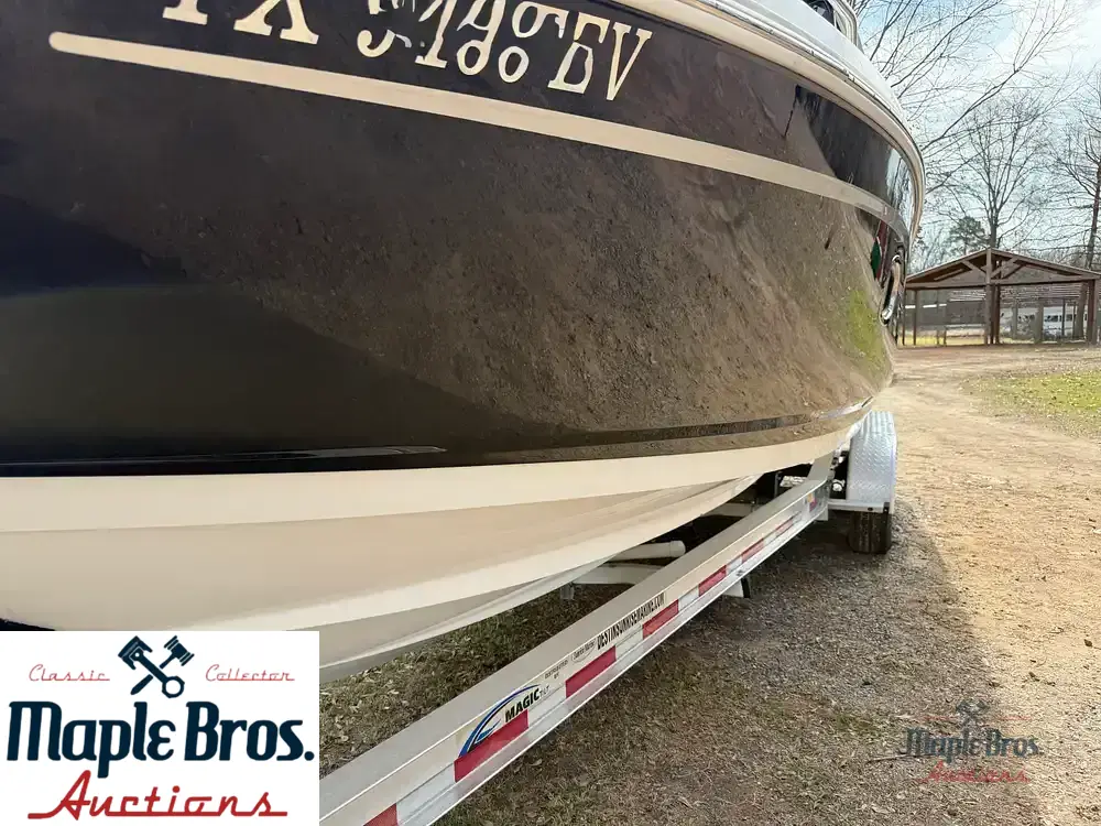 2016 Chaparral 277 SSX