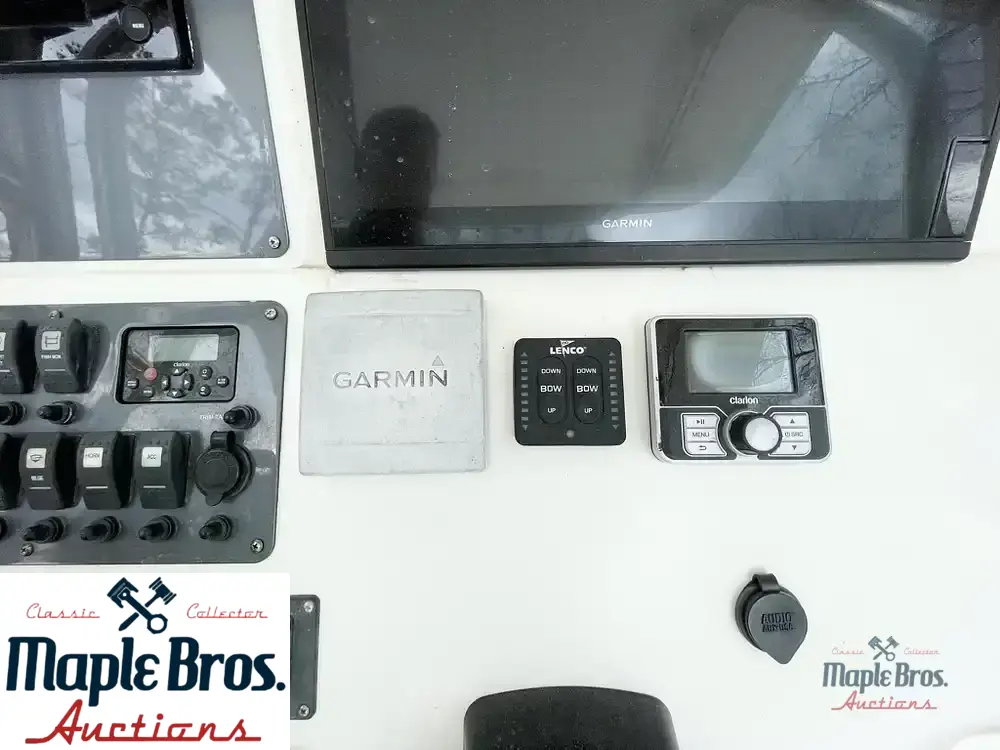 2013 Robalo R260