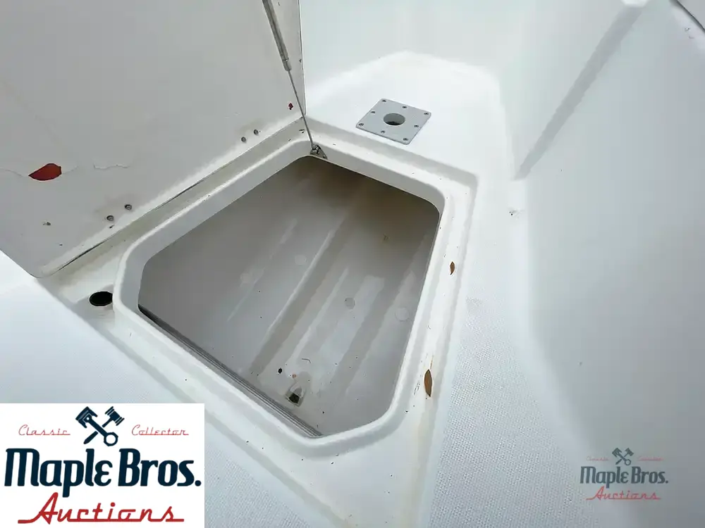 2013 Robalo R260