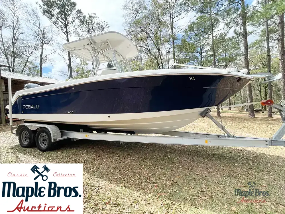 2013 Robalo R260