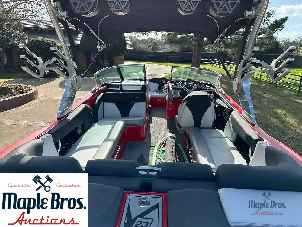 2017 Mastercraft X23